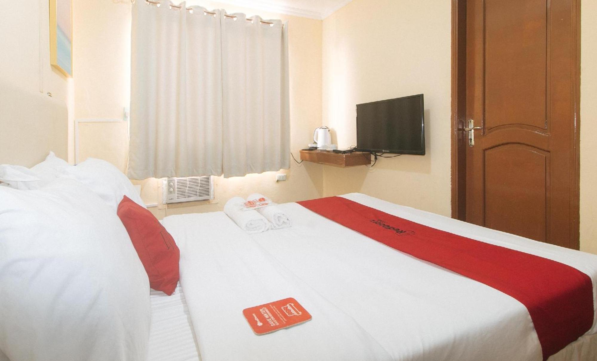 Reddoorz Premium At The Grand Peninsula Suites Balanga Exterior foto