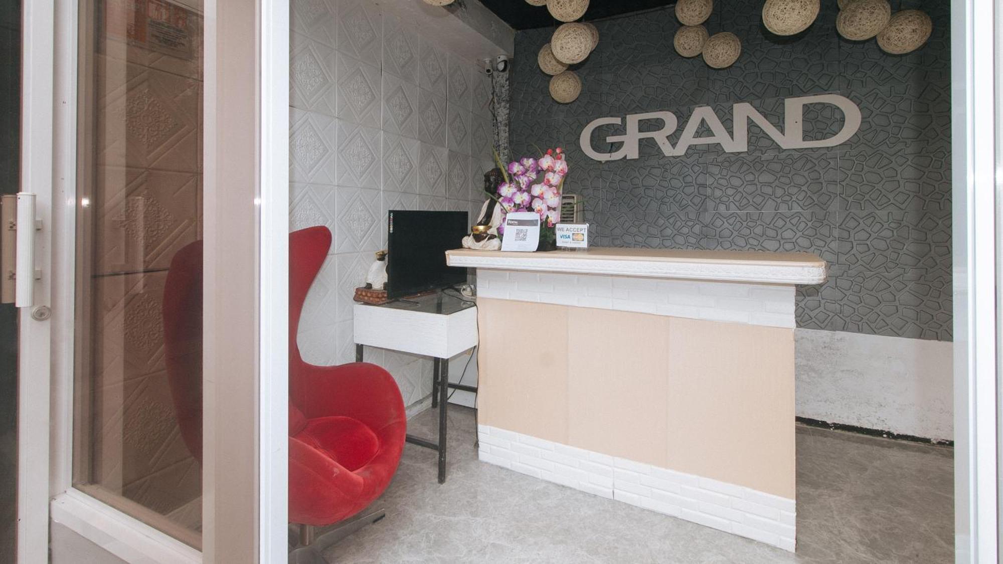 Reddoorz Premium At The Grand Peninsula Suites Balanga Exterior foto
