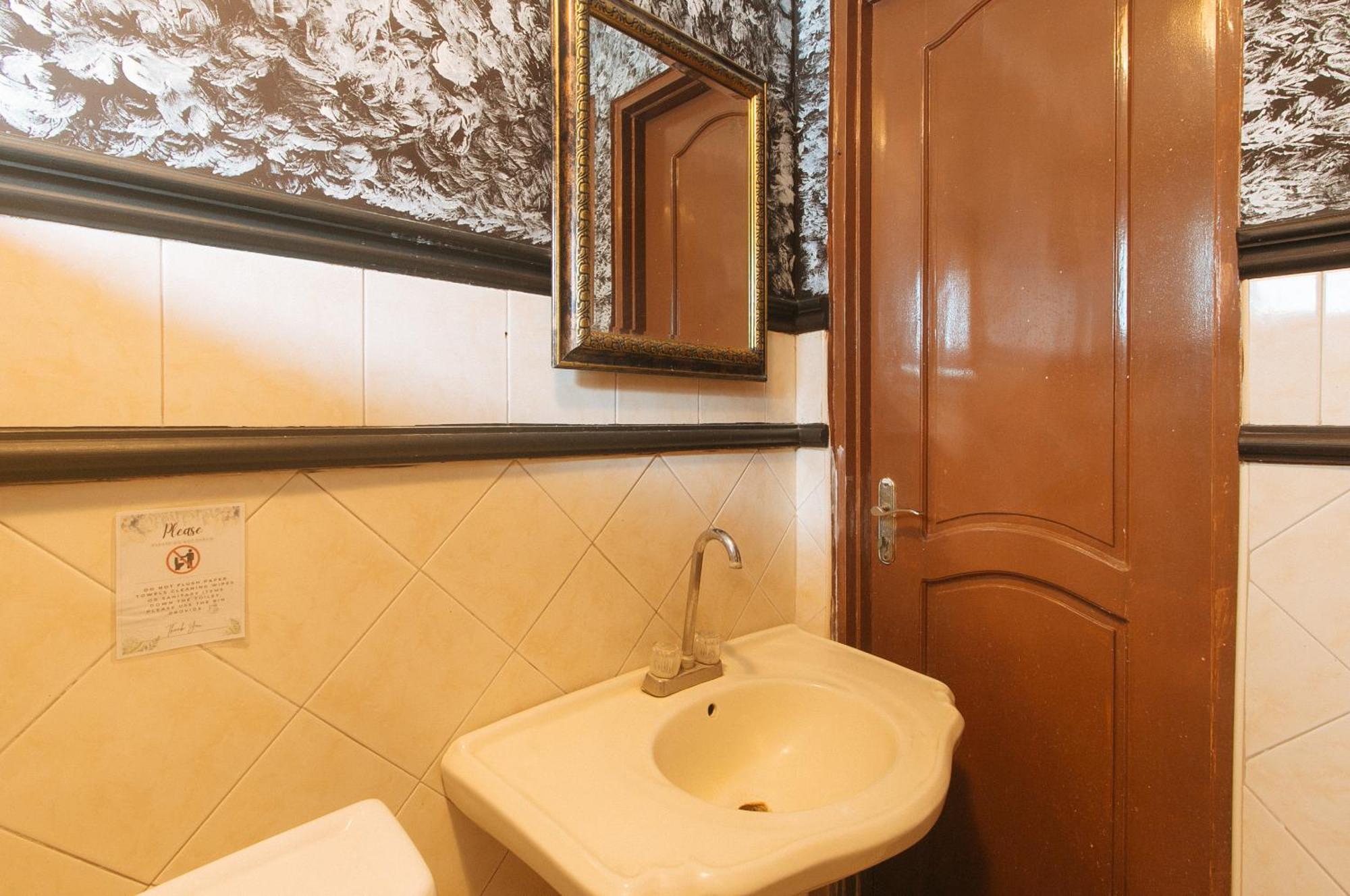 Reddoorz Premium At The Grand Peninsula Suites Balanga Exterior foto